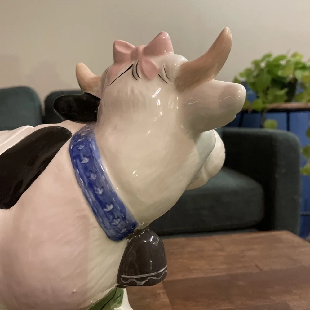 VTG Ceramic Cow Cookie Jar Black White Pink Bow Granny Twin Winton Cottage 16